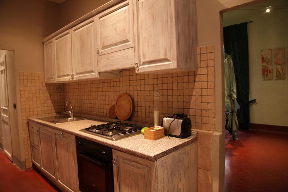 Palazzo Pergola Apartment ฟลอเรนซ์ ภายนอก รูปภาพ