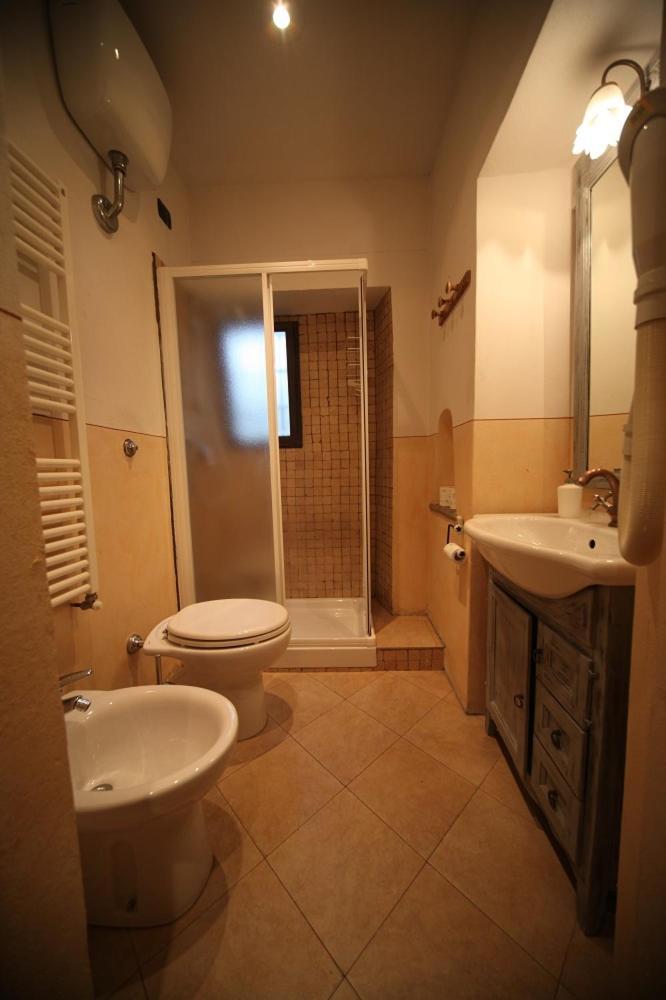 Palazzo Pergola Apartment ฟลอเรนซ์ ภายนอก รูปภาพ