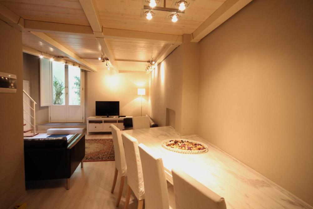 Palazzo Pergola Apartment ฟลอเรนซ์ ภายนอก รูปภาพ